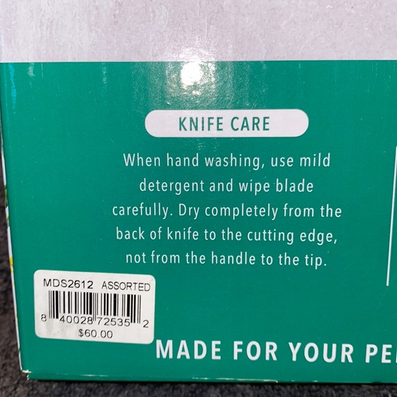 23 Piece Gadget & Cutlery Set - Picture 4 of 5